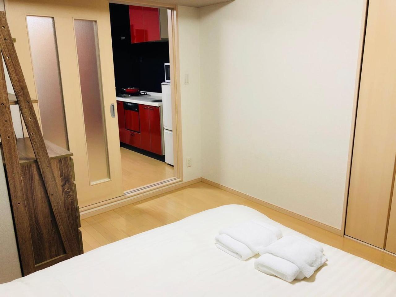 Yeah Room Zeus The Garden Ōsaka Extérieur photo